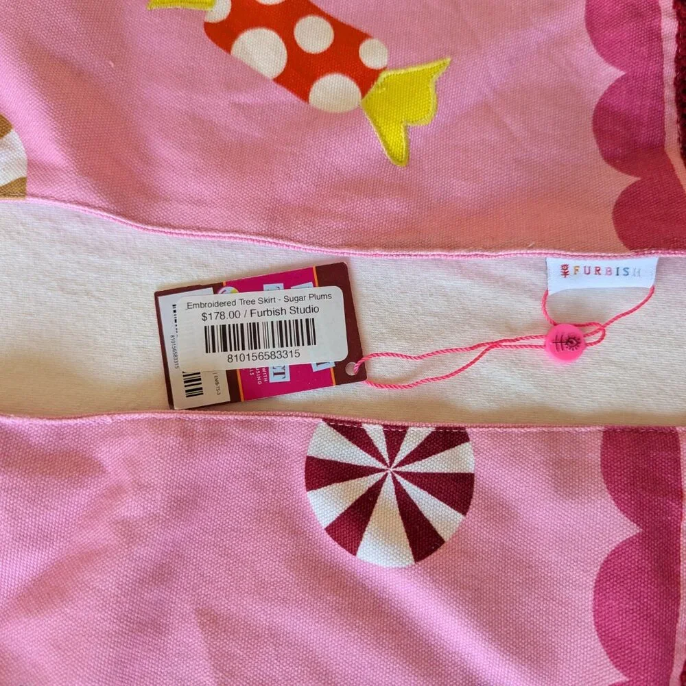 NWT Furbish Sugar Plum Embroidered Christmas Tree Skirt in pink